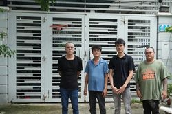 Bắt khẩn cấp 4 đối tượng mang hung khí đi giải quyết mâu thuẫn