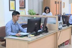 Ch&iacute;nh phủ th&iacute; điểm chấm điểm KPI trong x&acirc;y dựng ph&aacute;p luật