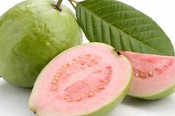 Không chỉ giàu vitamin C, ổi còn có 5 công dụng ít ai ngờ tới