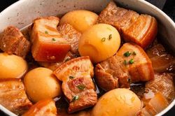 Cách nấu thịt kho tàu mềm ngon, đậm vị
