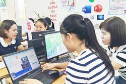 Chuyển đổi số giáo dục Thủ đô: Từ đổi mới phương pháp giảng dạy đến kiến tạo công dân toàn cầu