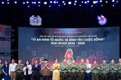 Phát động Giải báo chí toàn quốc 'Vì an ninh Tổ quốc và bình yên cuộc sống'