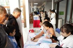 Đưa dịch vụ y tế chất lượng cao về cơ sở