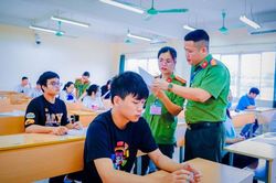 Đã có đề thi minh họa kỳ thi văn bằng 2 Công an trên máy tính