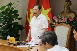 Ph&oacute; Thủ tướng: Khẩn trương ho&agrave;n thiện 3 nghị định quan trọng với an ninh, an to&agrave;n h&agrave;ng kh&ocirc;ng