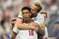 Harry Kane rực s&aacute;ng, tuyển Anh khởi đầu World Cup thuyết phục