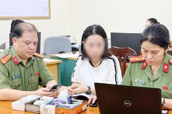 Bán sim điện thoại không chính chủ, một cơ sở kinh doanh bị xử phạt hành chính