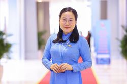Nh&agrave; khoa học trẻ trăn trở t&igrave;m lời giải cho b&agrave;i to&aacute;n mức sinh thấp