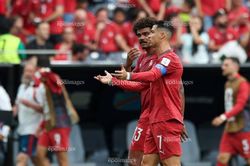 Ronaldo v&agrave; kỷ lục khiến cả thế giới ngỡ ng&agrave;ng