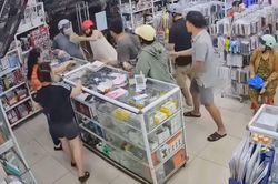 Danh tính thanh niên xô ngã bé gái, đánh luôn người mẹ khi bị chất vấn