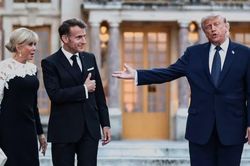 &Ocirc;ng Macron tạo 'quả bom ngoại giao' ở ph&uacute;t cuối G7