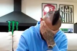 Phản ứng của Vidal khi xem Messi hủy diệt Algeria