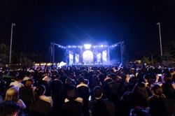 Dragon Ocean Concert 01 – 'dòng chảy': Hàng nghìn khán giả hòa nhịp cảm xúc trong đêm nhạc bên biển Đồ Sơn