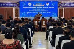 Cụ thể h&oacute;a c&aacute;c thỏa thuận hợp t&aacute;c giữa c&aacute;c địa phương Việt Nam v&agrave; Campuchia
