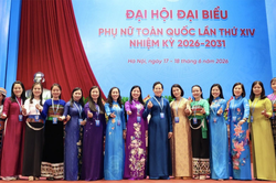 Xây dựng người phụ nữ Việt Nam thời đại mới - nguồn lực quan trọng của phát triển đất nước