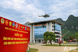 Bộ Quốc ph&ograve;ng tổ chức diễn tập thực binh ứng ph&oacute; t&igrave;nh huống khẩn cấp về y tế quy m&ocirc; lớn