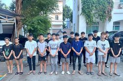 Nhanh ch&oacute;ng l&agrave;m r&otilde; nh&oacute;m thanh thiếu ni&ecirc;n mang hung kh&iacute; g&acirc;y rối trật tự c&ocirc;ng cộng