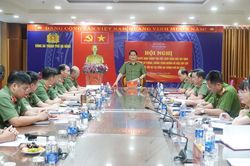 Công bố quyết định thanh tra công tác phòng, chống tham nhũng và chuyên đề cơ sở nhà, đất dôi dư sau sắp xếp tại Công an thành phố