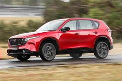 [INFOGRAPHIC] Mazda CX-5 hybrid 2027 sẵn sàng ra mắt, 'đấu' Toyota RAV4