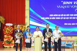 Kh&aacute;t vọng cống hiến trong kỷ nguy&ecirc;n mới của sinh vi&ecirc;n Đại học Tr&agrave; Vinh
