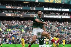 Chuy&ecirc;n gia Việt: Mexico vs H&agrave;n Quốc - Lưỡng hổ giao tranh