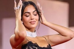 Bạn gái Ronaldo và dàn WAGs Bồ Đào Nha