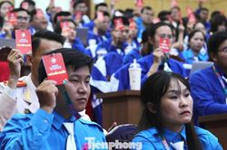 Gần 300 đại biểu dự đại Hội LHTN Việt Nam tỉnh L&acirc;m Đồng lần thứ I
