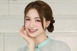 Ca sĩ H&ograve;a Minzy tr&uacute;ng cử Ủy vi&ecirc;n Ban Chấp h&agrave;nh T.Ư Hội Li&ecirc;n hiệp Phụ nữ Việt Nam