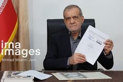 Iran tuy&ecirc;n bố 'chiến thắng' trước Mỹ