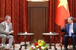 Tổng B&iacute; thư, Chủ tịch nước T&ocirc; L&acirc;m tiếp Ph&oacute; Chủ tịch Quốc hội Cộng h&ograve;a LB Đức