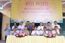 Bàn giao mặt bằng thôn cuối cùng phục vụ dự án Cảng hàng không quốc tế Gia Bình