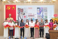 Gần 90 tác phẩm hội tụ tại Triển lãm 'Minh họa trên báo'