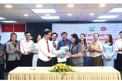 TPHCM: Trung tâm Báo chí và Học viện Cán bộ ký kết hợp tác, đẩy mạnh chuyển đổi số trong đào tạo, truyền thông