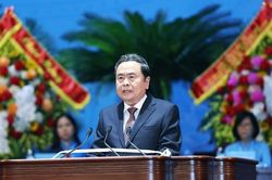 Chủ tịch Quốc hội: 'Phụ nữ Việt Nam đ&atilde; khẳng định vai tr&ograve; quan trọng tr&ecirc;n hầu hết c&aacute;c lĩnh vực'