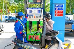 Lần đầu tiên công bố giá cơ sở đối với mặt hàng xăng E10