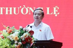 Chủ tịch UBND tỉnh Bắc Ninh Phạm Hoàng Sơn tiếp xúc cử tri phường Kinh Bắc