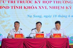 Đại biểu HĐND tỉnh tiếp xúc cử tri xã Na Sang