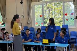 Gia Lai: Trang bị kỹ năng an toàn trên không gian mạng cho trẻ mồ côi, khuyết tật