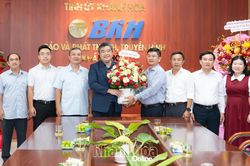C&aacute;c cơ quan, đơn vị thăm, ch&uacute;c mừng B&aacute;o v&agrave; Ph&aacute;t thanh, Truyền h&igrave;nh Kh&aacute;nh H&ograve;a nh&acirc;n dịp kỷ niệm 101 năm Ng&agrave;y B&aacute;o ch&iacute; c&aacute;ch mạng Việt Nam
