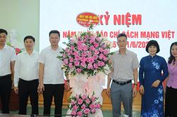 C&aacute;c cơ quan, đơn vị, địa phương ch&uacute;c mừng B&aacute;o v&agrave; Ph&aacute;t thanh, Truyền h&igrave;nh L&agrave;o Cai nh&acirc;n Ng&agrave;y B&aacute;o ch&iacute; c&aacute;ch mạng Việt Nam