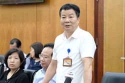 Trưởng thôn, tổ trưởng dân phố dôi dư được hưởng đầy đủ chính sách tinh giản biên chế