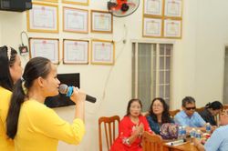 Vượt qua bóng tối bằng nghị lực và âm nhạc
