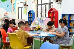 Thư viện tỉnh thu hút bạn đọc dịp hè