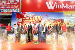Tặng 5.000 suất quà cho bà con và Khai trương cửa hàng WinMart+ tại xã Mèo Vạc