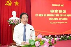 B&aacute;o ch&iacute; tiếp tục đồng h&agrave;nh c&ugrave;ng sự ph&aacute;t triển của th&agrave;nh phố