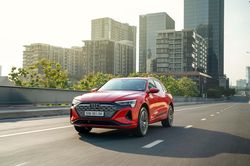 Audi thông báo triệu hồi xe Audi e-tron và Audi Q8 e-tron tại Việt Nam
