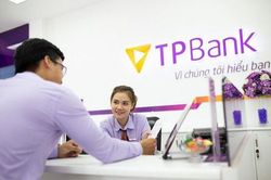 TPBank: Tiền gửi khách hàng sụt 12.000 tỷ đồng, nợ xấu tăng gần 50% chỉ sau một quý