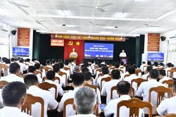 100% b&agrave;i bắn đạn thật tại Lữ đo&agrave;n 167 V&ugrave;ng 2 Hải qu&acirc;n đạt giỏi v&agrave; xuất sắc