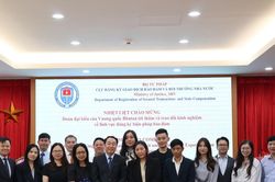 Việt Nam chia sẻ kinh nghiệm x&acirc;y dựng v&agrave; vận h&agrave;nh hệ thống đăng k&yacute; giao dịch bảo đảm với đo&agrave;n c&ocirc;ng t&aacute;c Vương quốc Bhutan