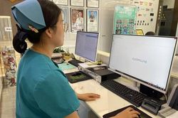 Đẩy mạnh chuyển đổi số y tế, x&acirc;y dựng bệnh viện th&ocirc;ng minh